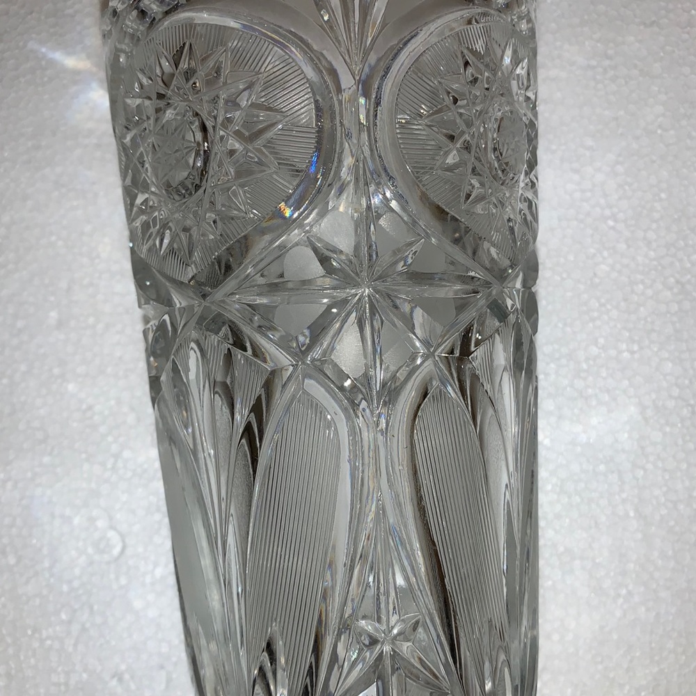 Genuine fine crystal vase perfect condition